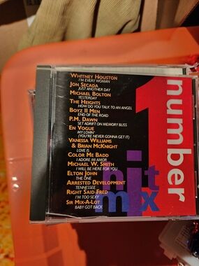 Number Hit Mix CD - Red, Black, Purple